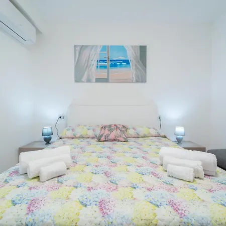 La Finestra Sul Porto Di Con Parcheggio Privato