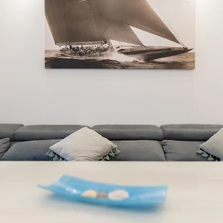 La Finestra Sul Porto Di Con Parcheggio Privato